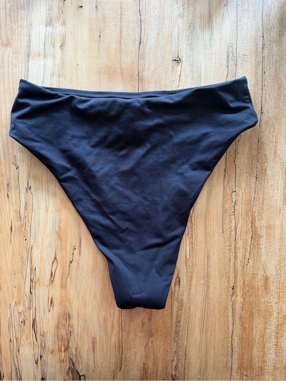 Skims Bikini Set - Picture 3 of 4